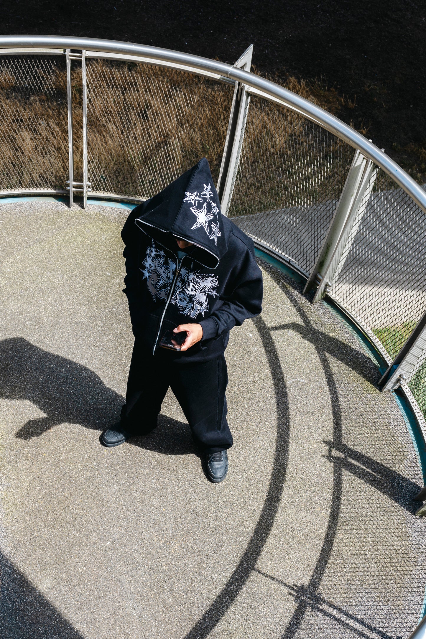 KEEP IT CLEAN -GALACTIC FULL ZIP HOOD BLACK/WHITE
