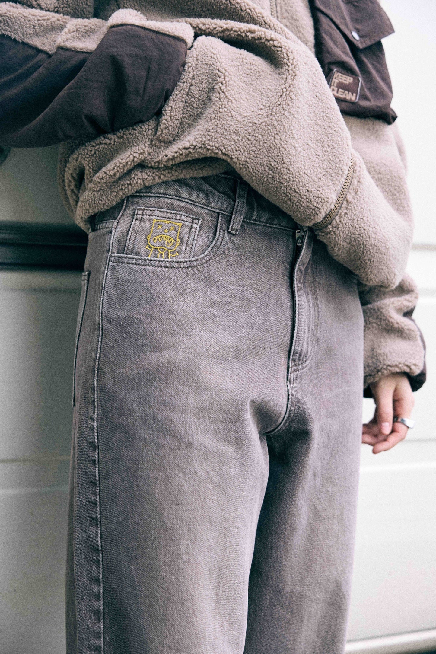 KEEP IT CLEAN - LOOSE PANT - WASHED SMOKE