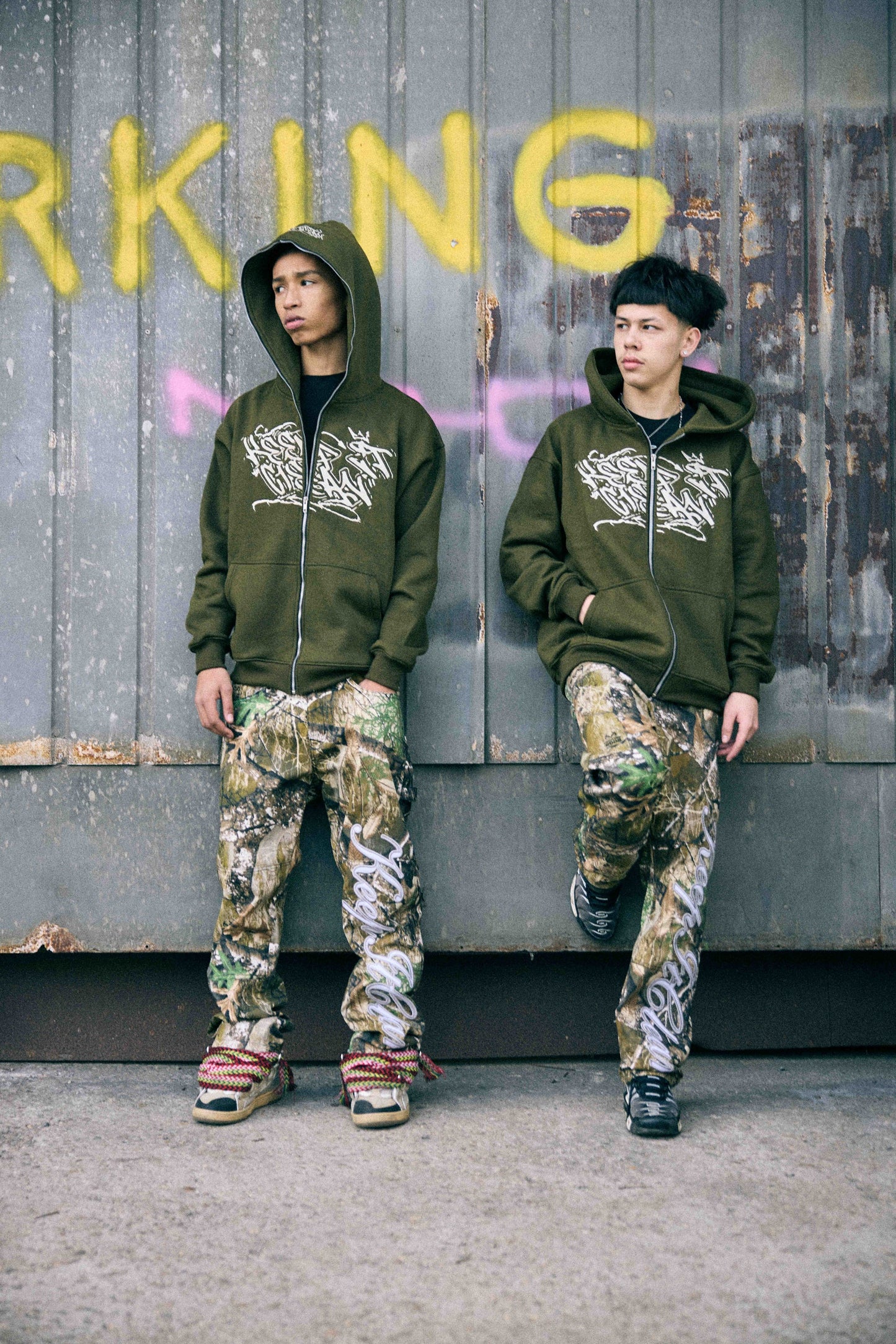 KEEP IT CLEAN -WILDLIFE CAMO PANTS